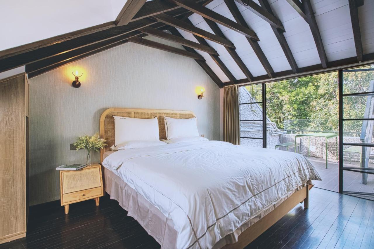 Shanghai Downtown Hills Boutique Guesthouse - Near Metro Line 7, Exit 3, Changping Road Exterior photo